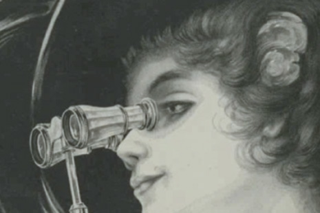 Person mit Fernglas