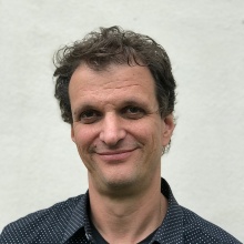 Dieses Bild zeigt Prof. Dr. Jonas Kuhn